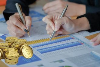 “Spain must separate bitcoin from cryptocurrencies,” say Treasury inspectors