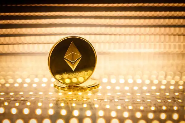 Ethereum leaves crypto exchanges at historic rates, are traders bracing for a potential rally?